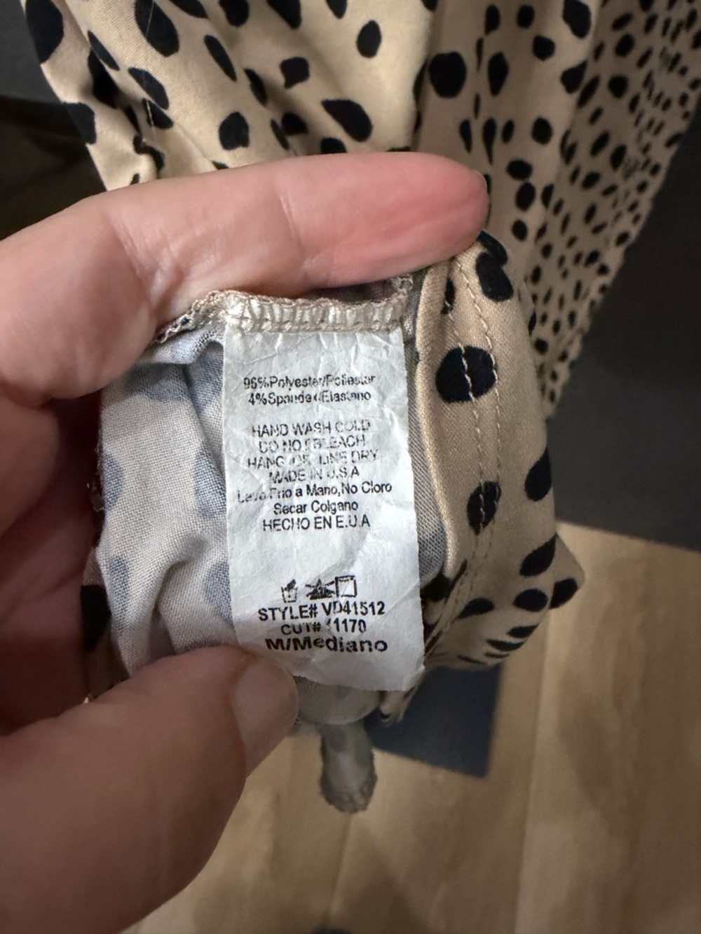 Tan and Black Dalmatian Print V Neck Dress Size Medium - Picture 11 of 13